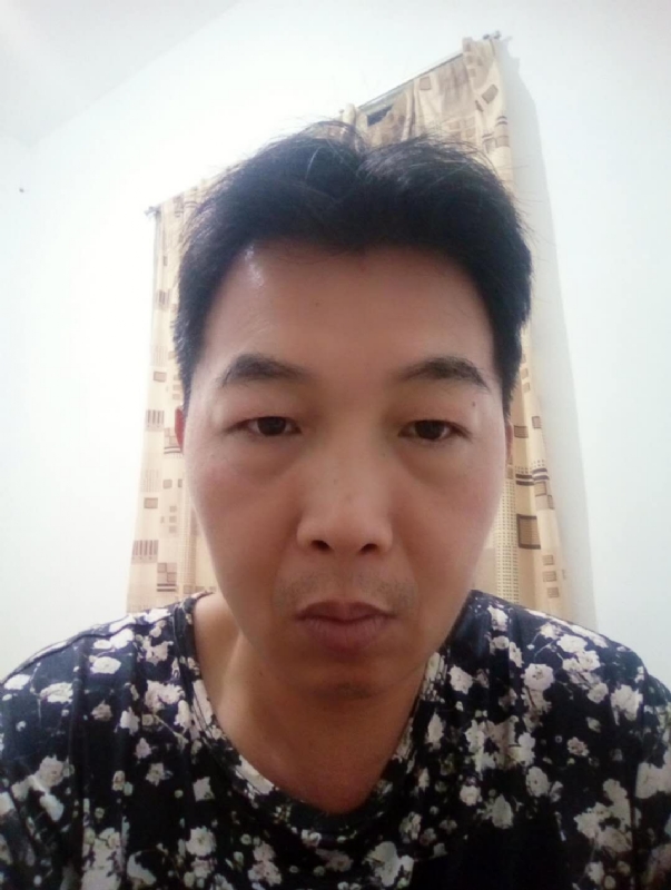繁华哀伤的第一张照片--永春征婚网
