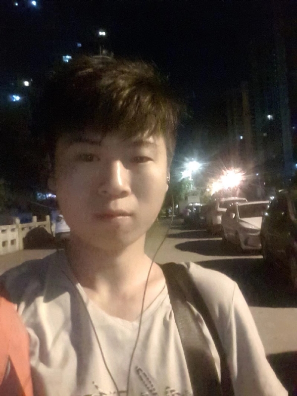 流星的瞬间的第一张照片--永春征婚网