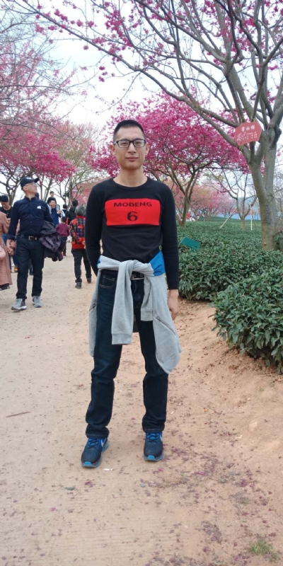 小梁的第一张照片--永春征婚网