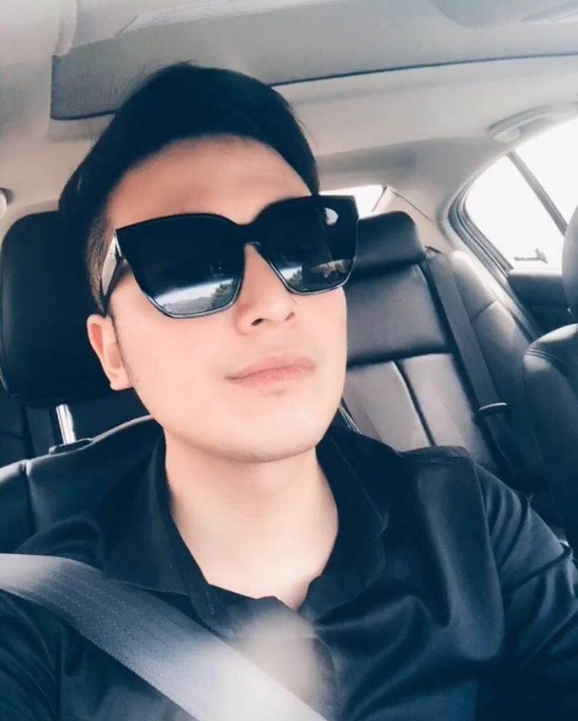 沉稳的第一张照片--永春征婚网