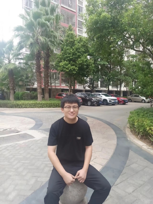 等闲的第三张照片--永春征婚网
