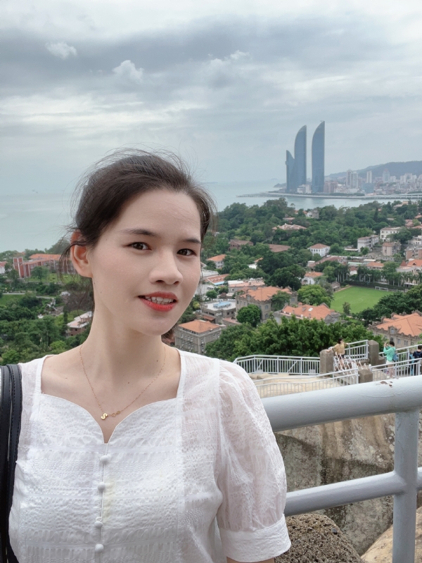 Rubia的第二张照片--永春征婚网